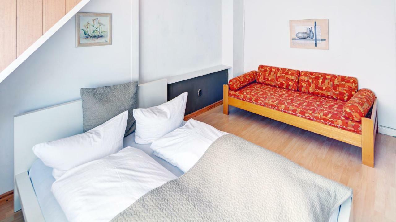 Hotel Cornelia Бад Наухайм Екстериор снимка