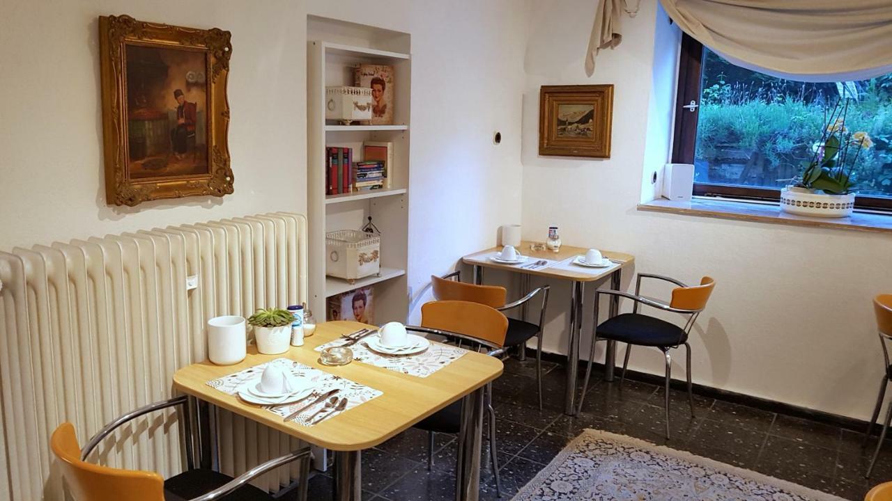 Hotel Cornelia Бад Наухайм Екстериор снимка